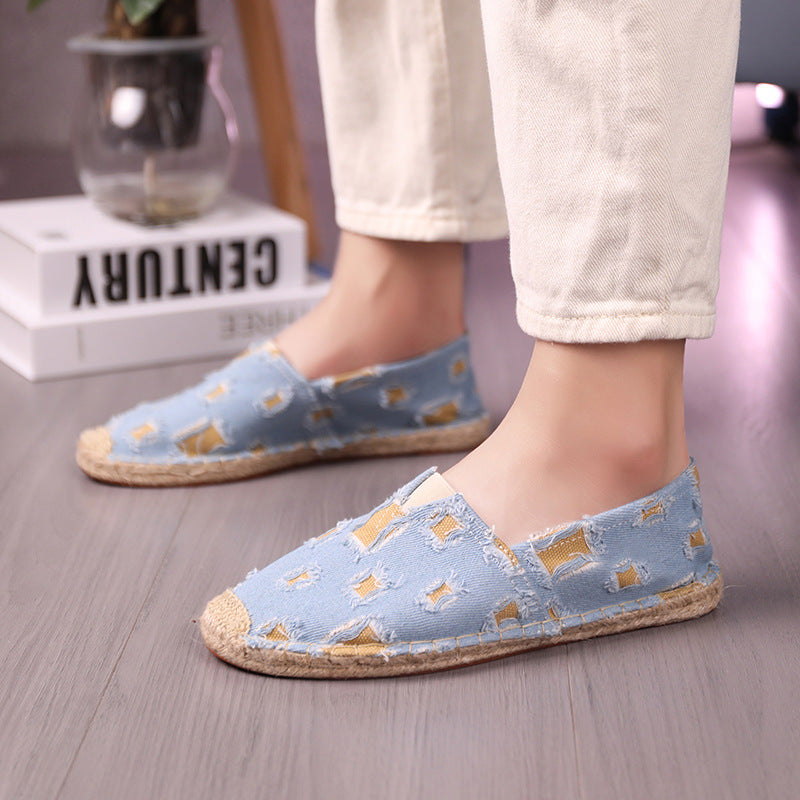 Canvas casual shoes