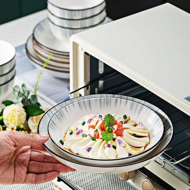 Nordic Ceramic Dining
