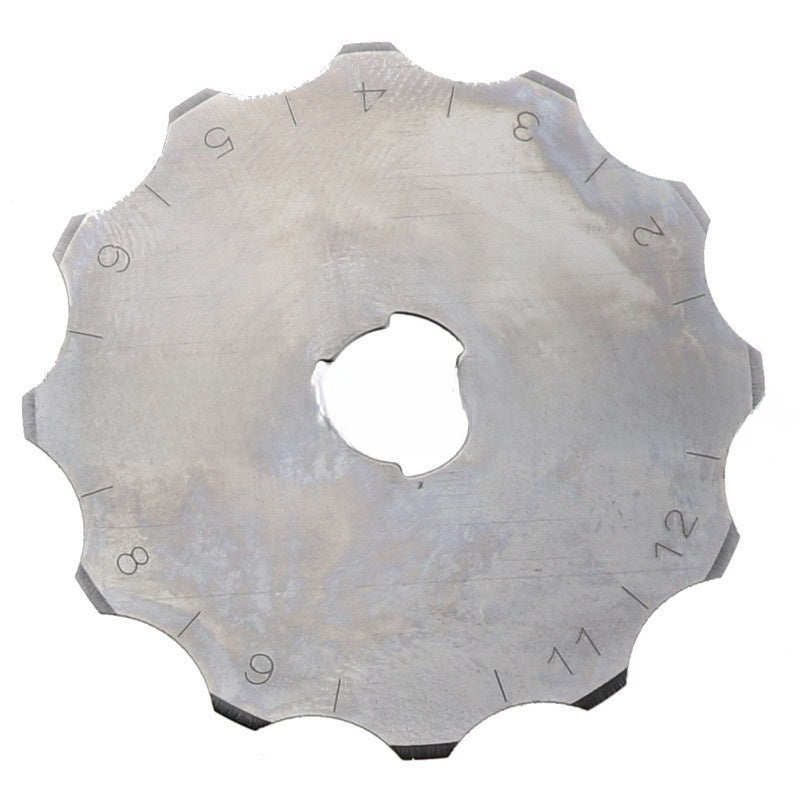 Wavy cutting knife fabric blade