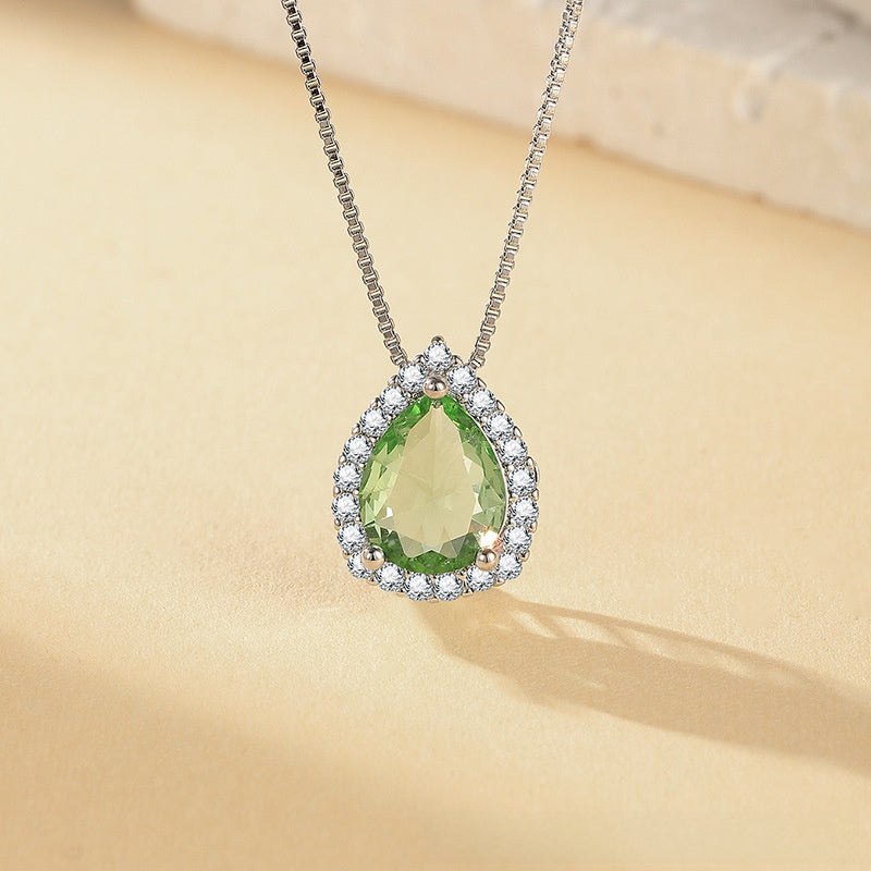 Silver Plated Zircon Pendant Necklace