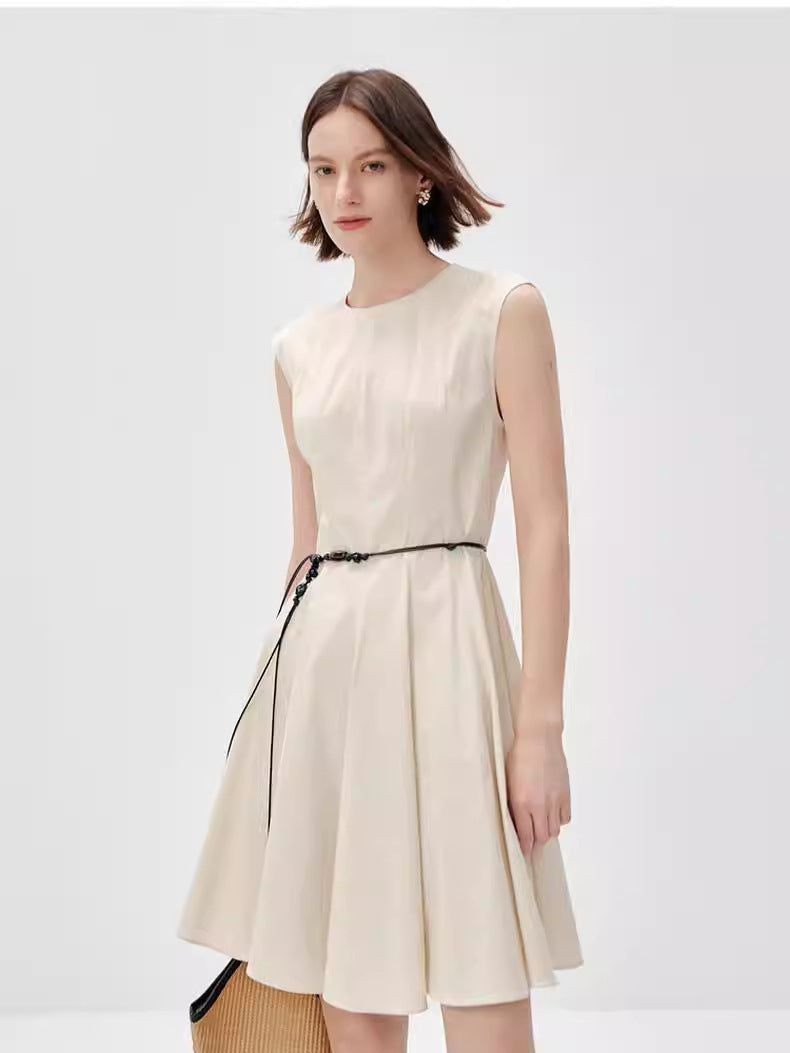 French Style Waist Cinching Round Neck Dress