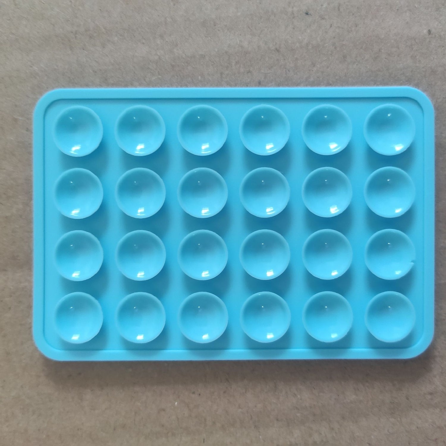 Thickened Silicone Suction Cups 24-Piece Square Adhesive Pads