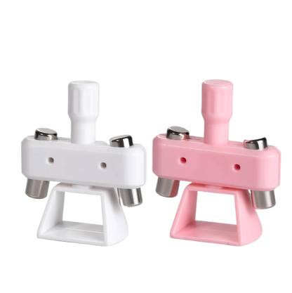 Nail art rotating glass bead cat eye makeup remover