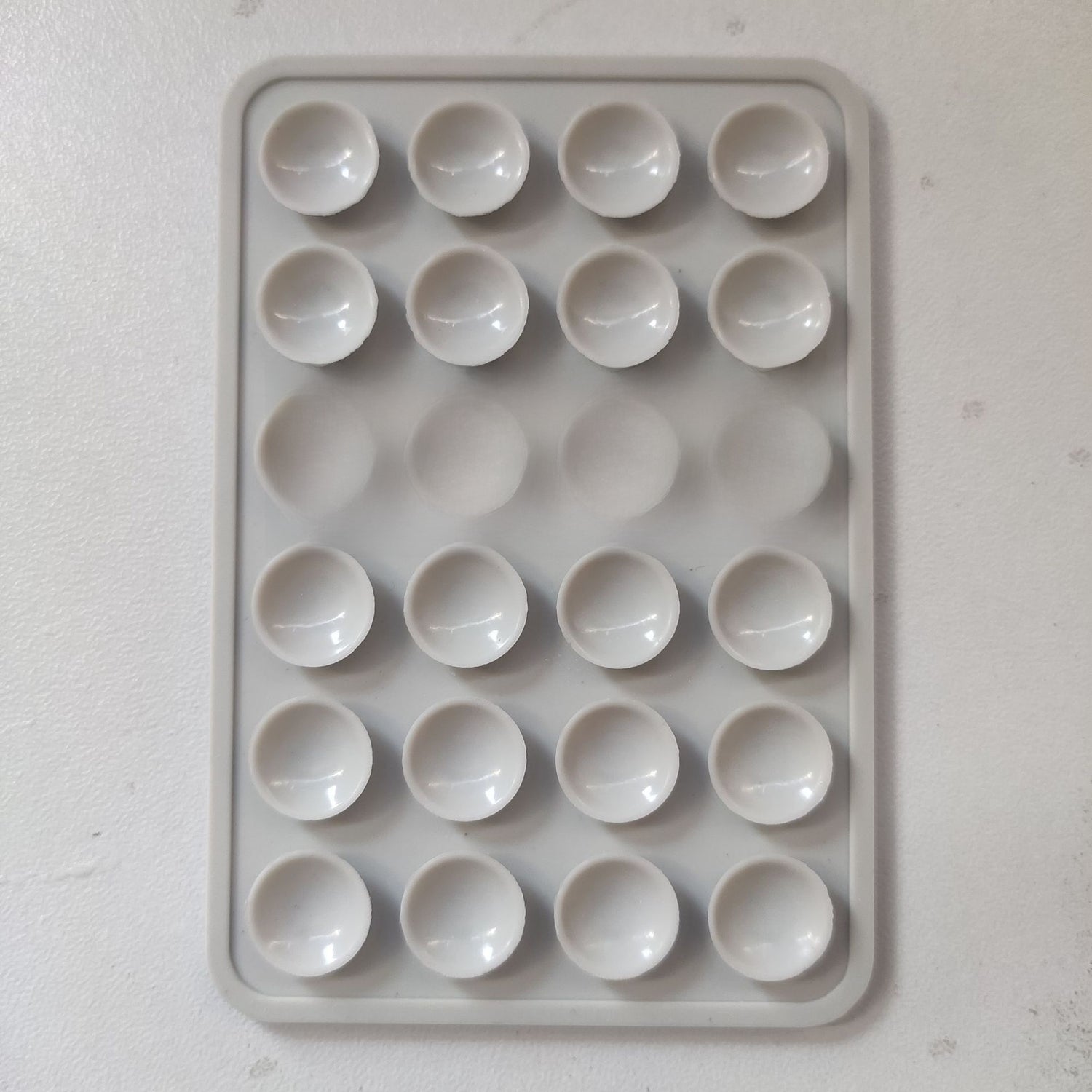 Thickened Silicone Suction Cups 24-Piece Square Adhesive Pads