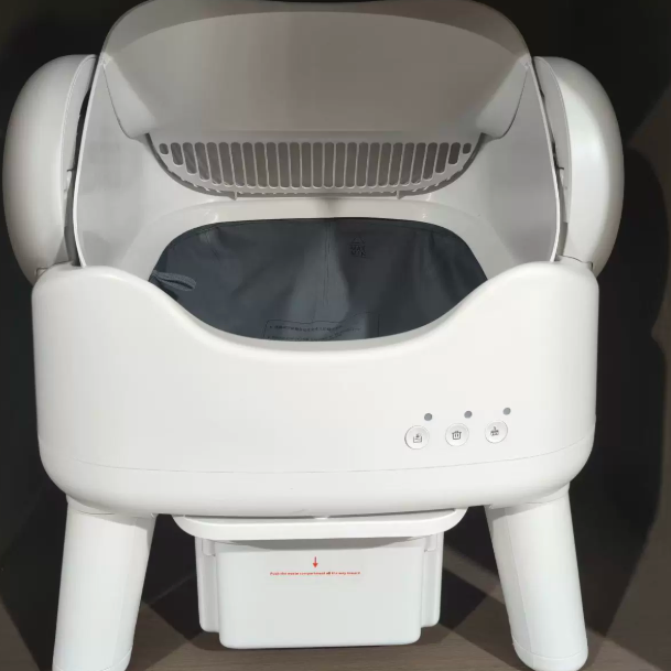 Automatic litter box