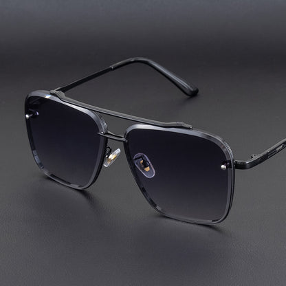 UV-protective and glare-reducing sunglasses