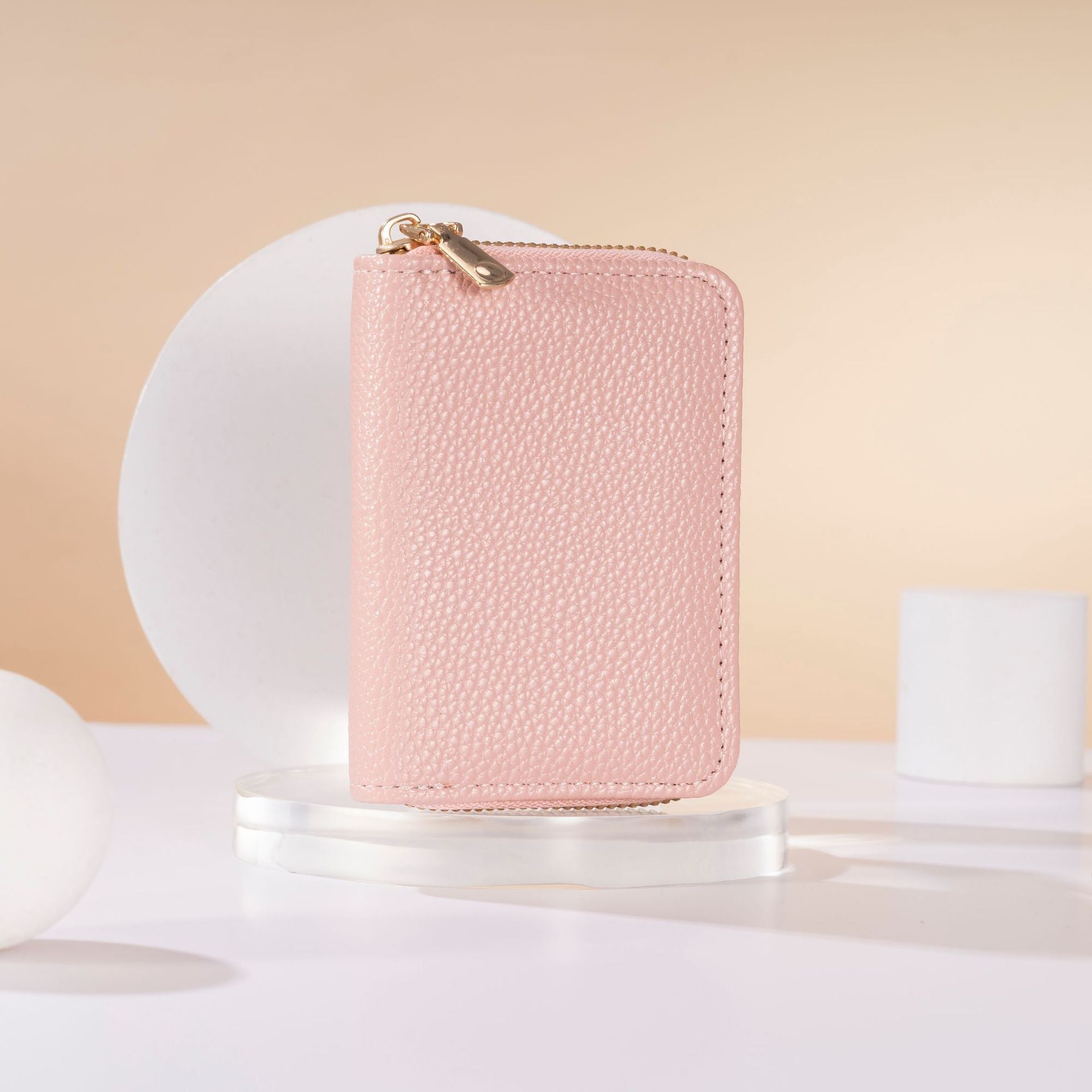 Lychee Pattern Accordion Card Holder