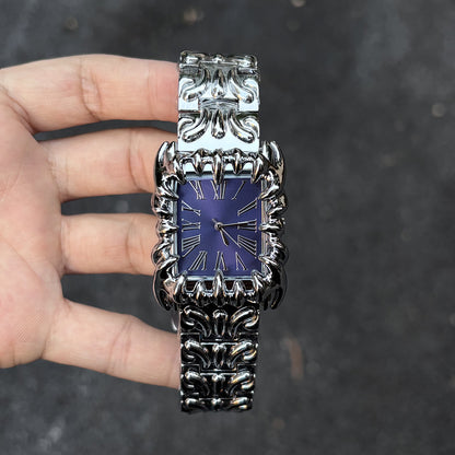 Claw Design Retro Quartz Watch