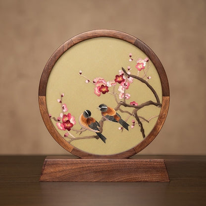 Decorative embroidery