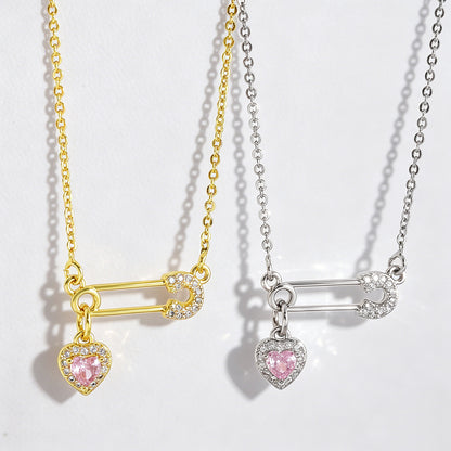 Copper-Inlaid Zircon Heart Pendant Necklace, Heart-Shaped Clavicle Chain
