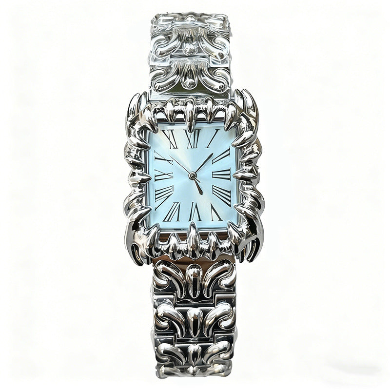 Claw Design Retro Quartz Watch