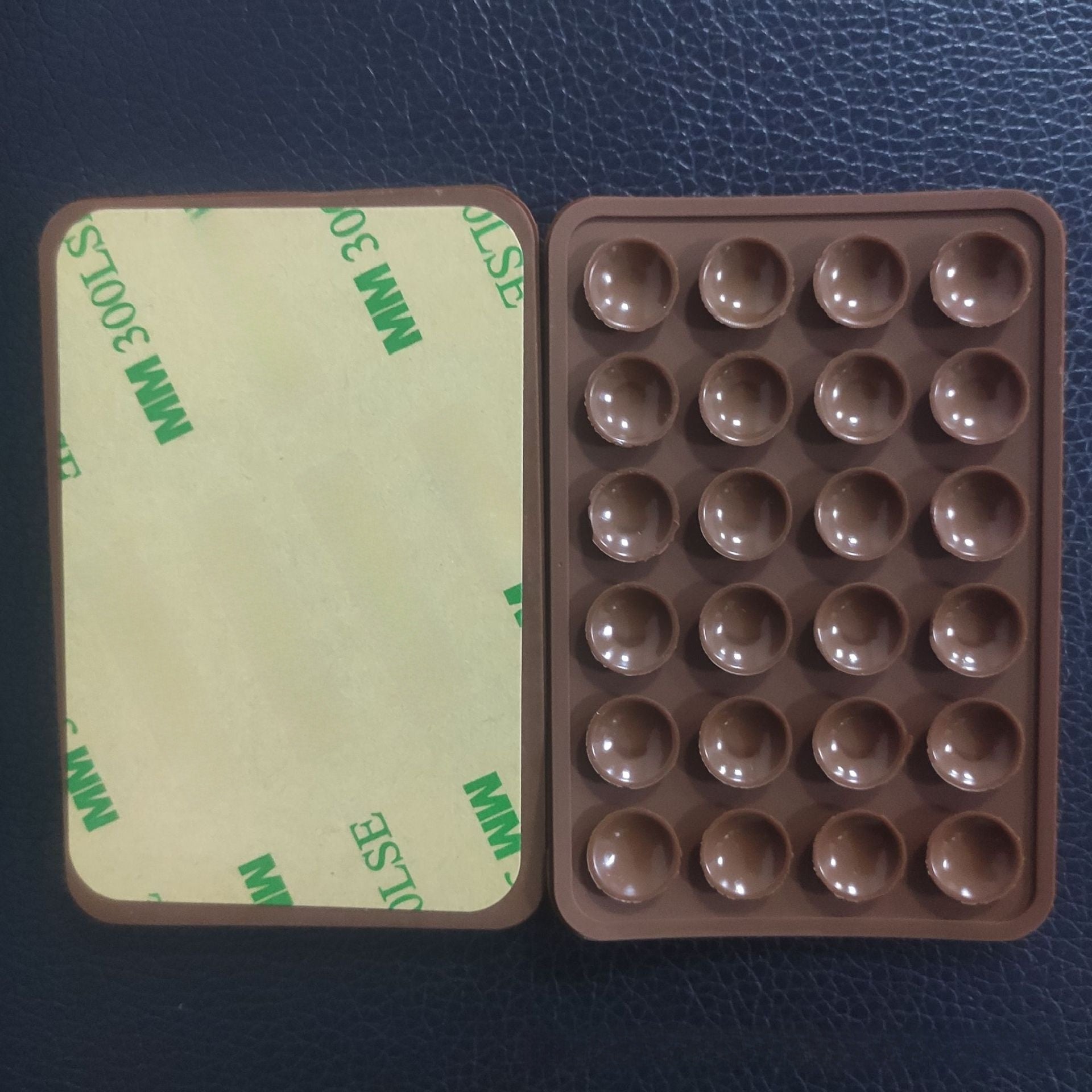 Thickened Silicone Suction Cups 24-Piece Square Adhesive Pads